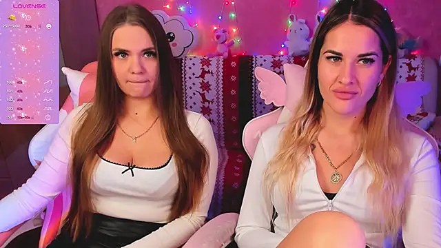 Snapshot of ivannatompsonnn chatting on 12.21.24 ivannatompsonnn online show from 12.21.24