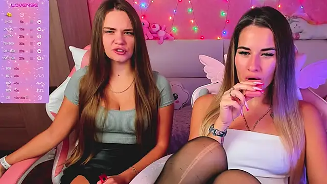 Snapshot of ivannatompsonnn chatting on 09.19.25 ivannatompsonnn online show from 09.19.25