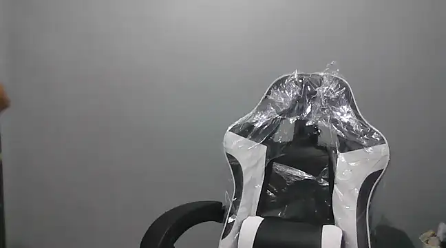 Miss unknown online show from 02.14.25