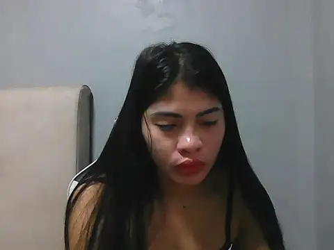 Miss unknown online show from 09.12.25