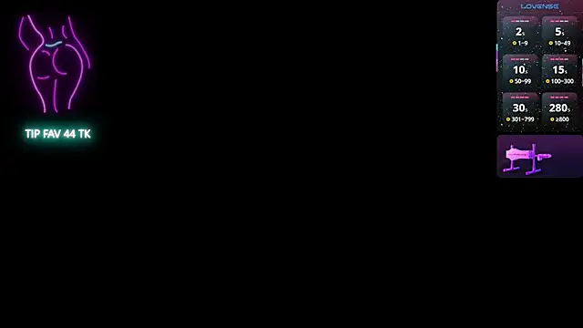 Snapshot of cloe_25 chatting on 11.26.25 cloe 25 online show from 11.26.25