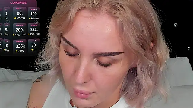 LianaFord online show from 10.11.25