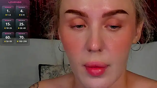 LianaFord online show from 10.25.25