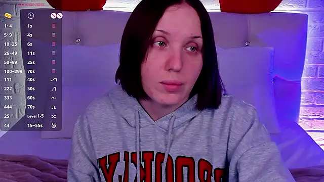 Snapshot of LianaFord chatting on 02.06.26 LianaFord online show from 02.06.26