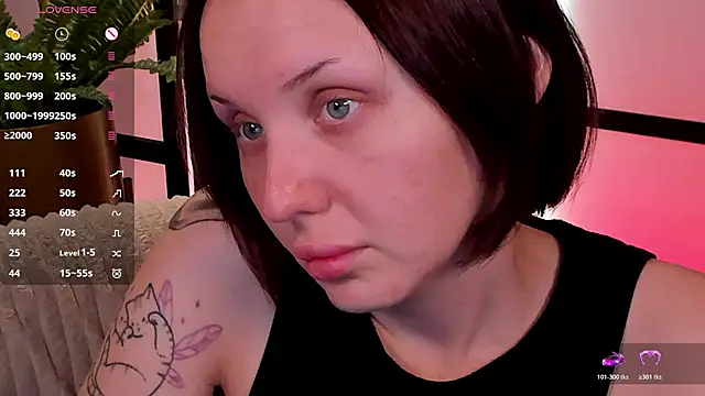 Snapshot of LianaFord chatting on 02.07.26 LianaFord online show from 02.07.26