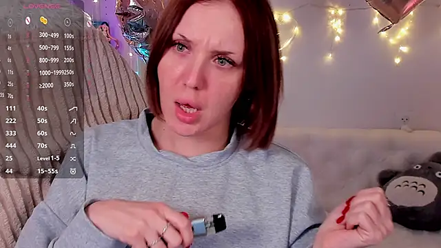 Snapshot of LianaFord chatting on 02.12.26 LianaFord online show from 02.12.26