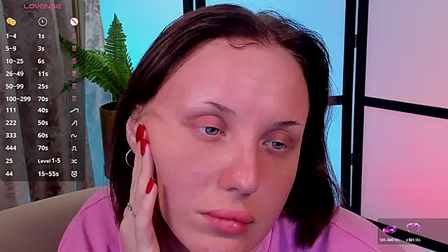 Snapshot of LianaFord chatting on 03.03.26 LianaFord online show from 03.03.26