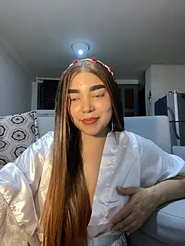 DulceChloe99 online show from 04.10.26