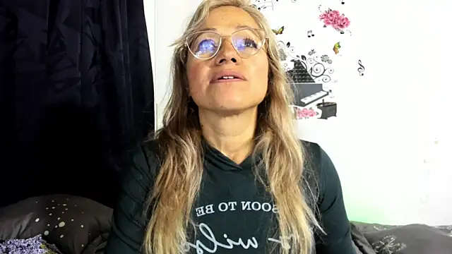 anthonela mature  online show from 12.05.24