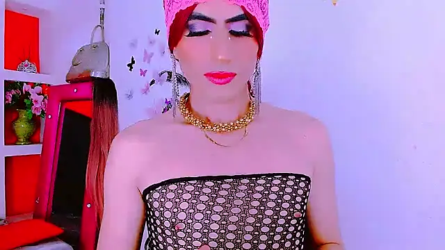 priscilahotker online show from 01.22.25