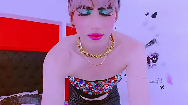 priscilahotker online show from 02.18.25