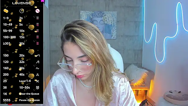 barbie scoth  online show from 01.10.25