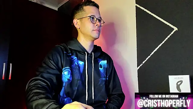 Snapshot of Cris_myster chatting on 01.28.25 Cris myster online show from 01.28.25