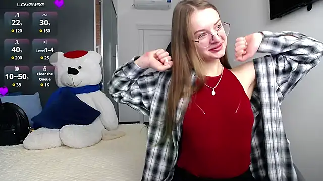 KateJonson online show from 12.06.24