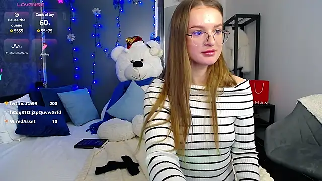 KateJonson online show from 12.22.24