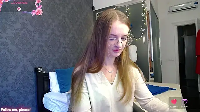 KateJonson online show from 09.25.25