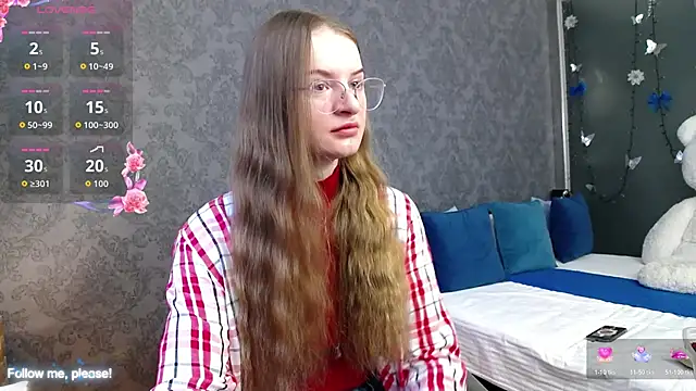 KateJonson online show from 12.04.25