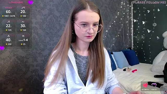 Snapshot of KateJonson chatting on 02.16.26 KateJonson online show from 02.16.26