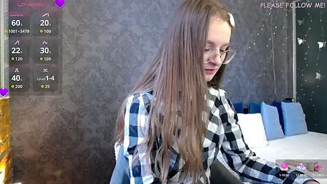 Snapshot of KateJonson chatting on 03.21.26 KateJonson online show from 03.21.26