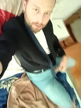 HouseOfCums online show from 09.17.25