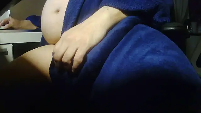 Snapshot of suedel65 chatting on 03.19.26 suedel65 online show from 03.19.26