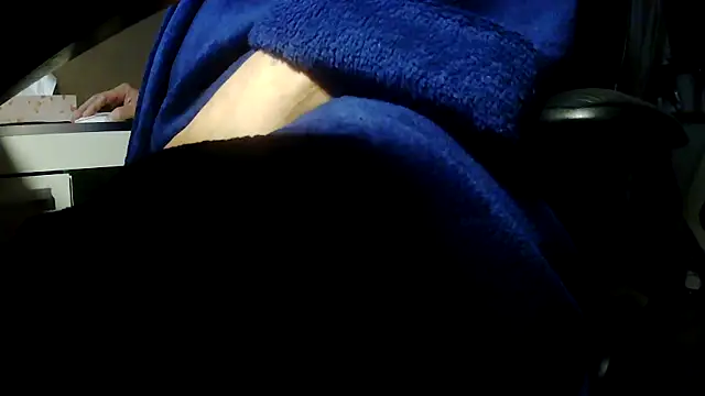 Snapshot of suedel65 chatting on 03.25.26 suedel65 online show from 03.25.26