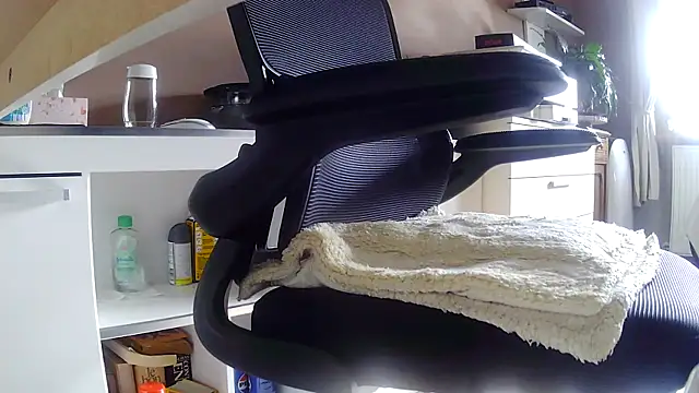 Snapshot of suedel65 chatting on 03.29.26 suedel65 online show from 03.29.26