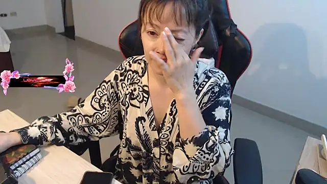 pink-2022 online show from 06.02.26