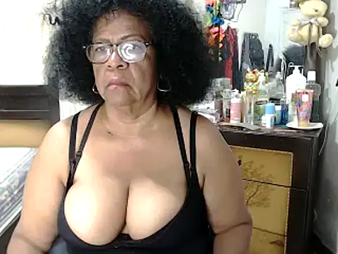 Yayis-hot-sexyw online show from 12.15.24