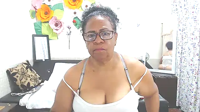 Yayis-hot-sexyw online show from 03.04.25