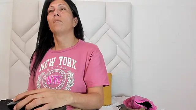 Cleopatra Trans online show from 03.13.26