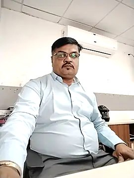 Desi Londa 143 online show from 12.04.25