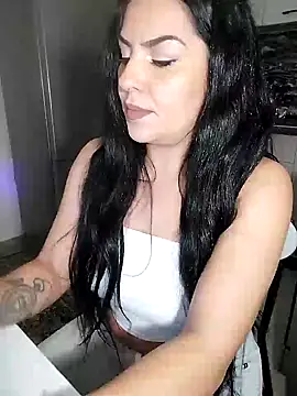 hot-babygirl online show from 01.13.25