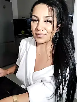 hot-babygirl online show from 10.06.25