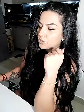 hot-babygirl online show from 12.16.25