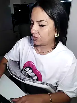 hot-babygirl online show from 05.03.26