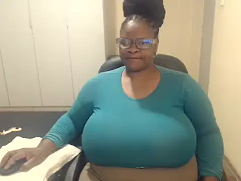 sweetnoziexx online show from 02.20.25