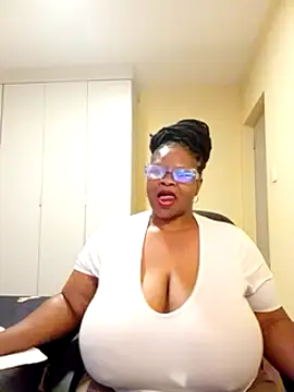 sweetnoziexx online show from 02.26.25