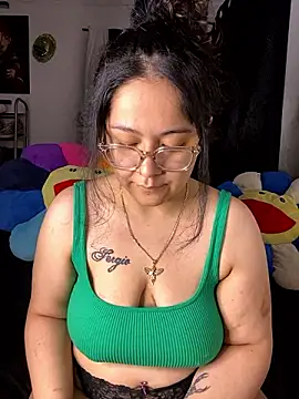 MsConejitaa online show from 12.02.24