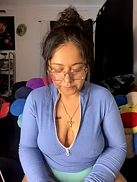 MsConejitaa online show from 12.04.24