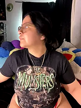 MsConejitaa online show from 09.10.25