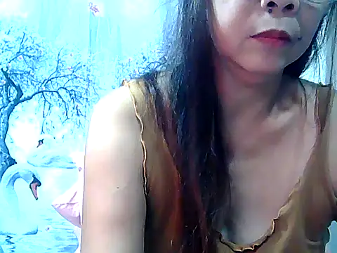 urwife tobe online show from 10.23.25