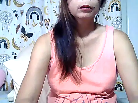 urwife tobe online show from 05.07.26