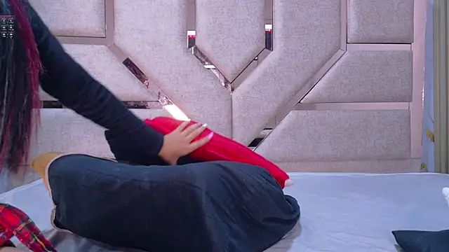 DANIK STAR online show from 09.19.25