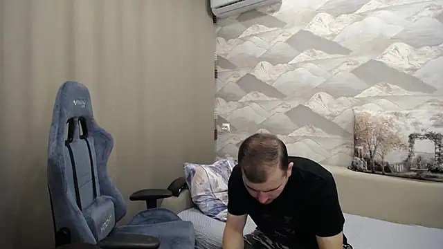 SerzhKorol1 online show from 10.28.25