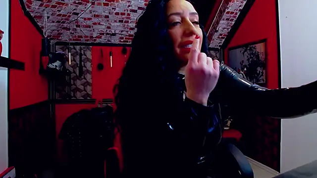 DommeBellatrix online show from 01.14.25