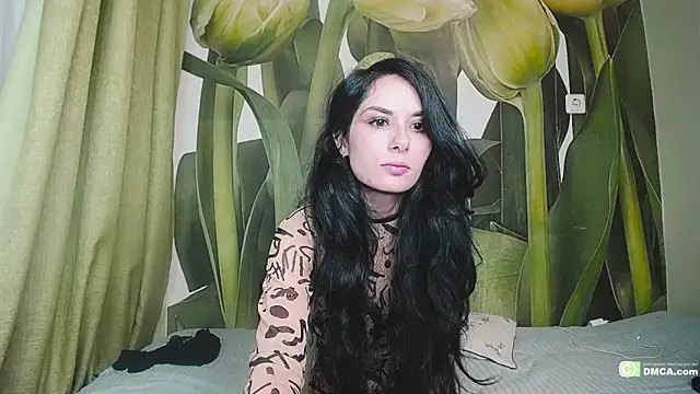 Snapshot of The_Blacksphinxxx chatting on 01.19.25 The Blacksphinxxx online show from 01.19.25