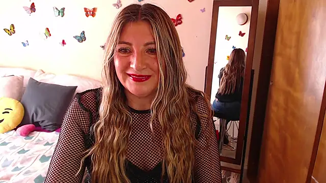 Jolie-Mature online show from 12.13.24