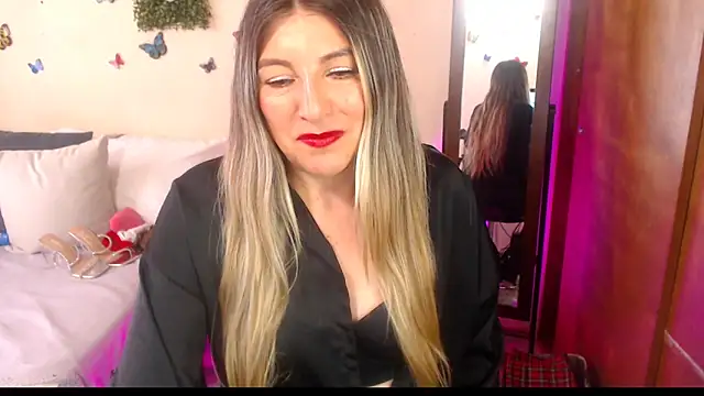 Jolie-Mature online show from 04.14.26