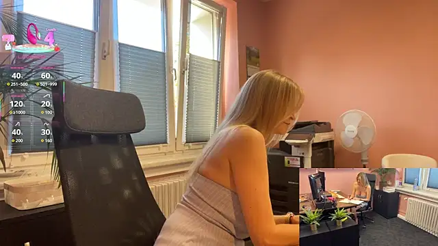 legsLONG online show from 09.20.25